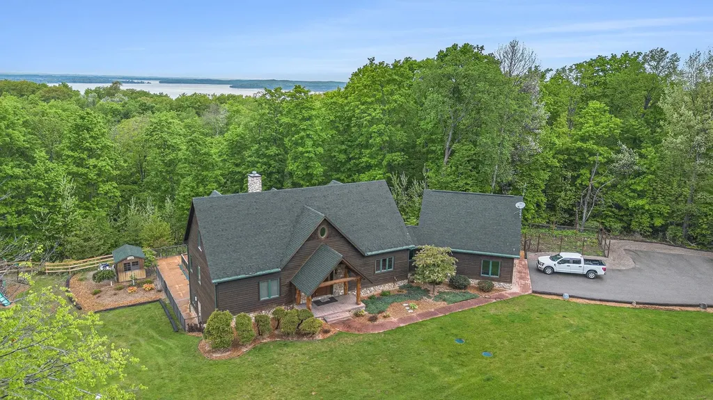5575 M 72 Clearwater Township MI 49690