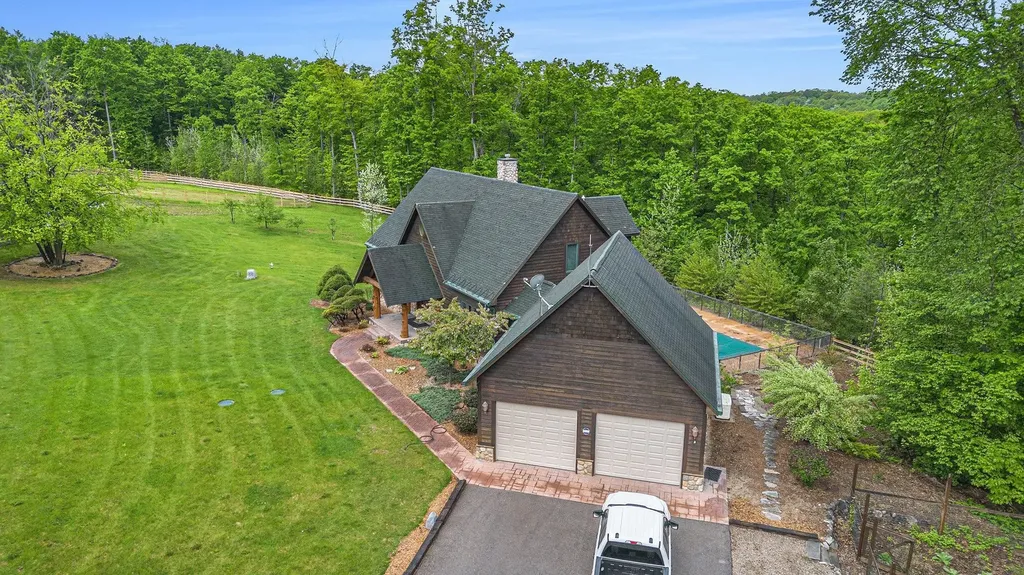 5575 M 72 Clearwater Township MI 49690