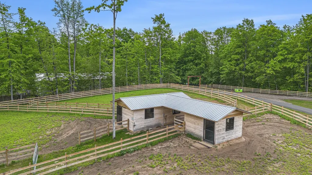 5575 M 72 Clearwater Township MI 49690