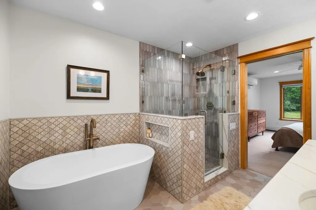 7135 E Birch Point Road Elmwood Charter Township MI 49684