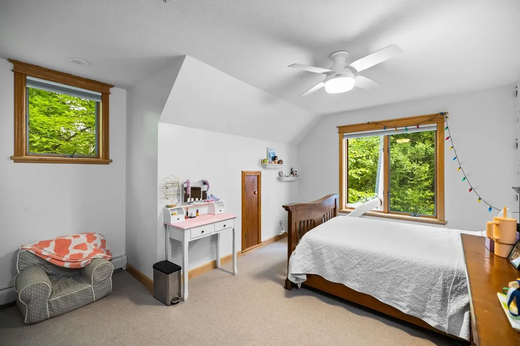 7135 E Birch Point Road Elmwood Charter Township MI 49684