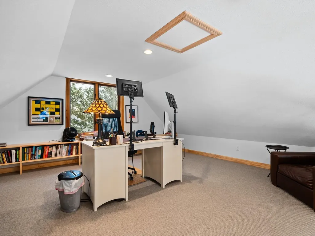 7135 E Birch Point Road Elmwood Charter Township MI 49684