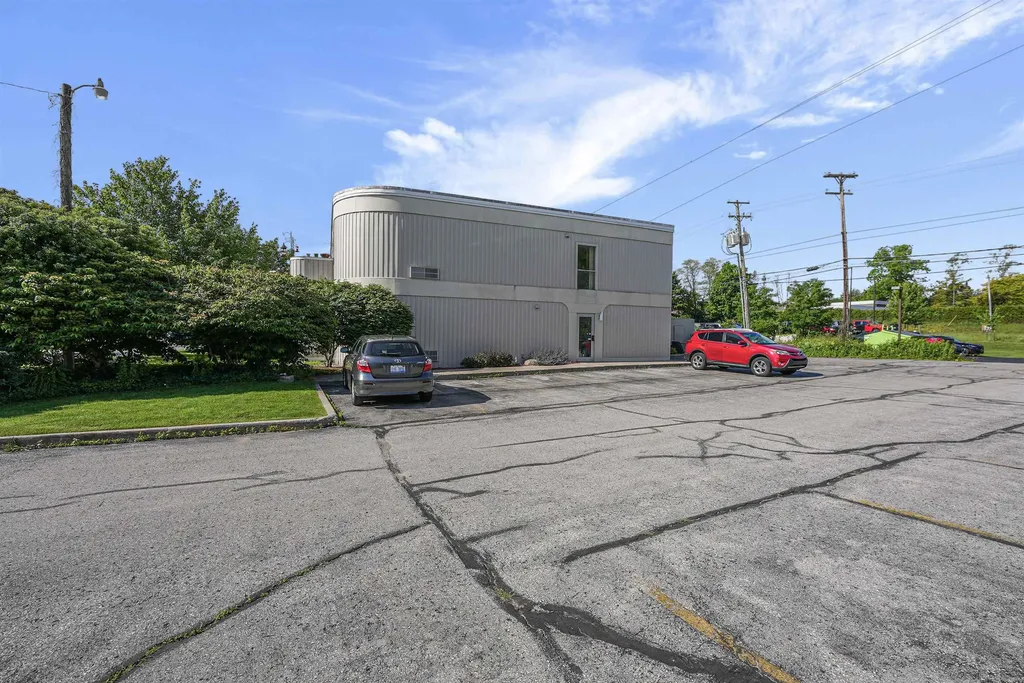 124 Beech Street Traverse City City MI 49684