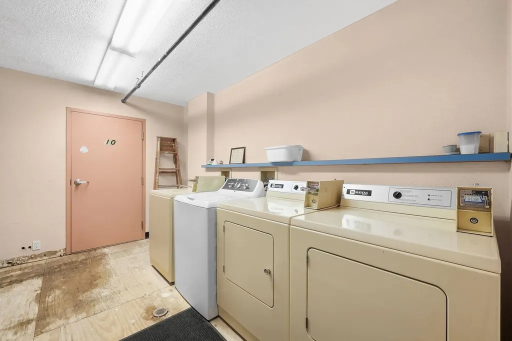 124 Beech Street Traverse City City MI 49684