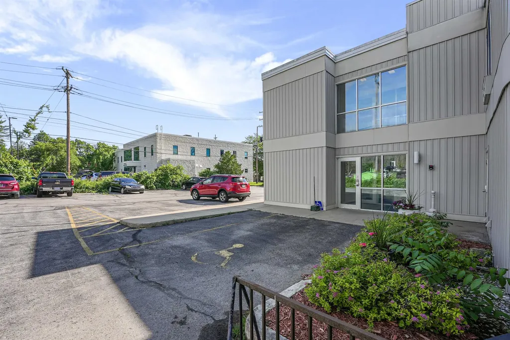 124 Beech Street Traverse City City MI 49684