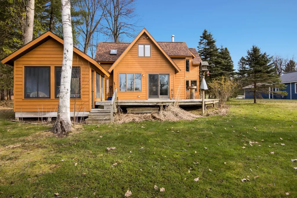 11641 Loon Lane Long Lake Township MI 49685