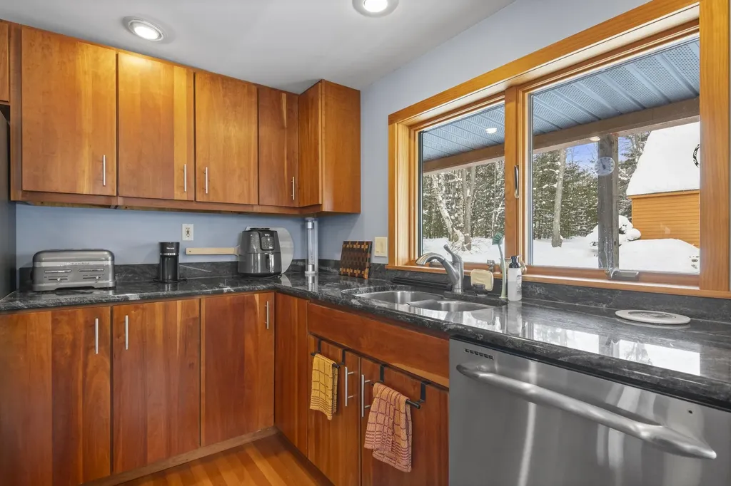 11641 Loon Lane Long Lake Township MI 49685