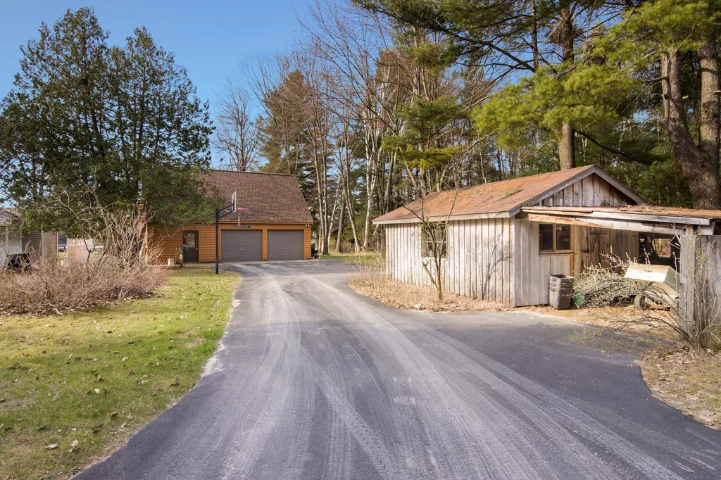 11641 Loon Lane Long Lake Township MI 49685