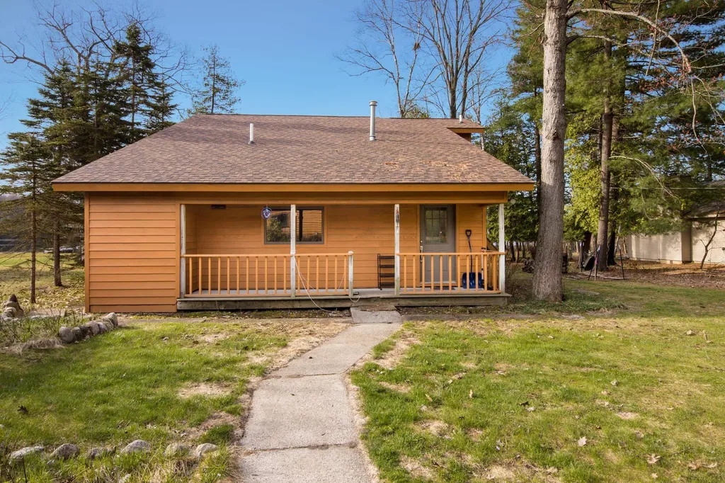 11641 Loon Lane Long Lake Township MI 49685