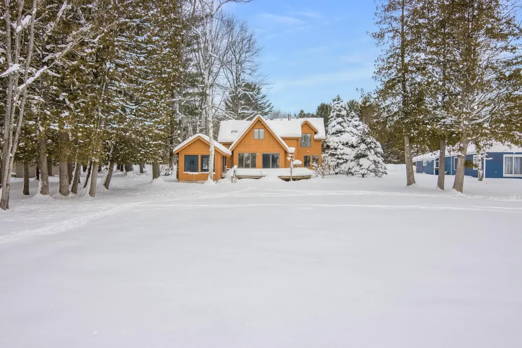 11641 Loon Lane Long Lake Township MI 49685