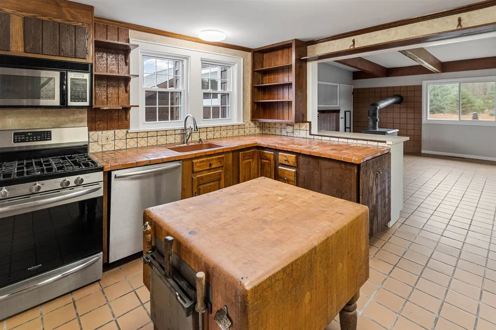 8616 Cedar Run Road Long Lake Township MI 49684
