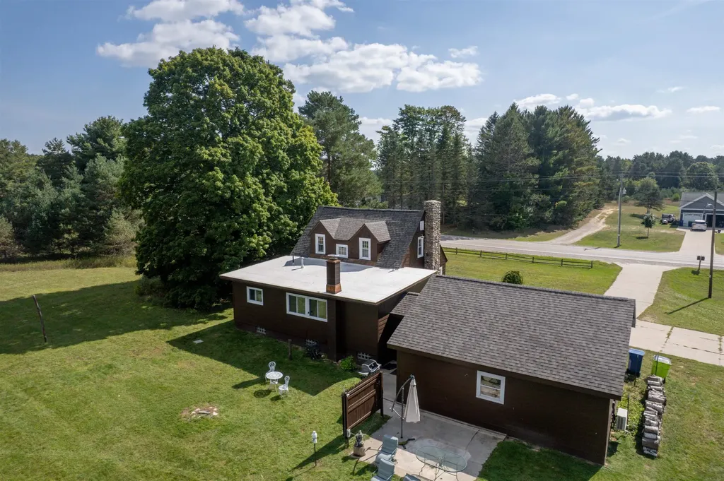 8616 Cedar Run Road Long Lake Township MI 49684