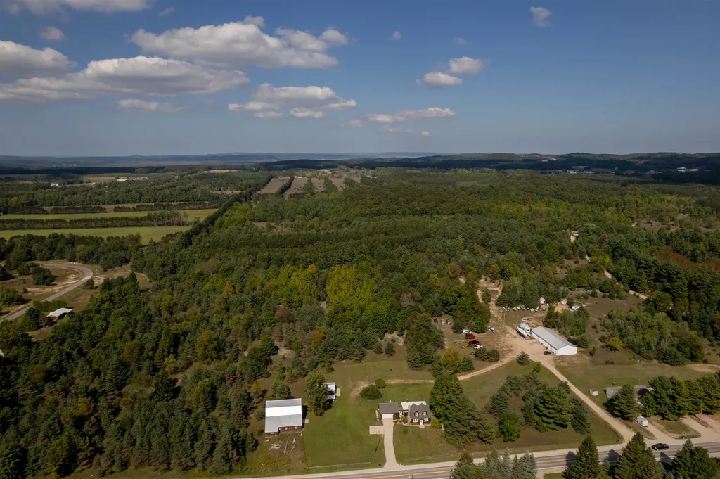 8616 Cedar Run Road Long Lake Township MI 49684
