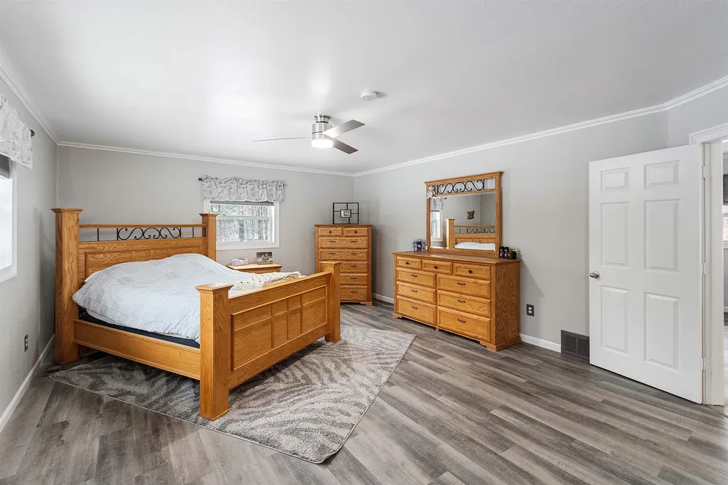 6622 Walton Road Fife Lake Township MI 49649
