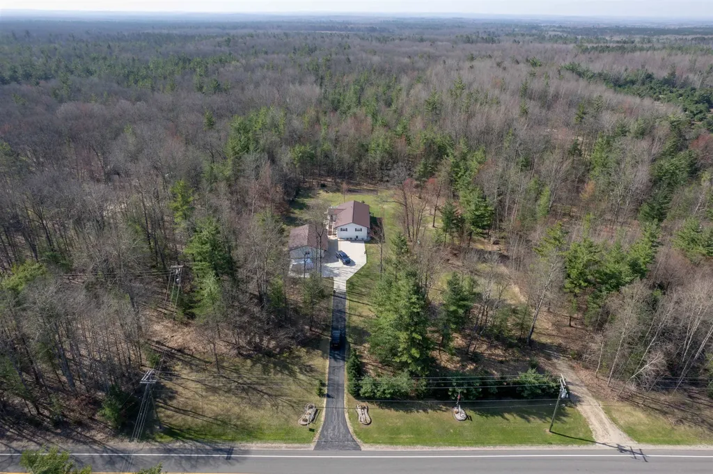 6622 Walton Road Fife Lake Township MI 49649