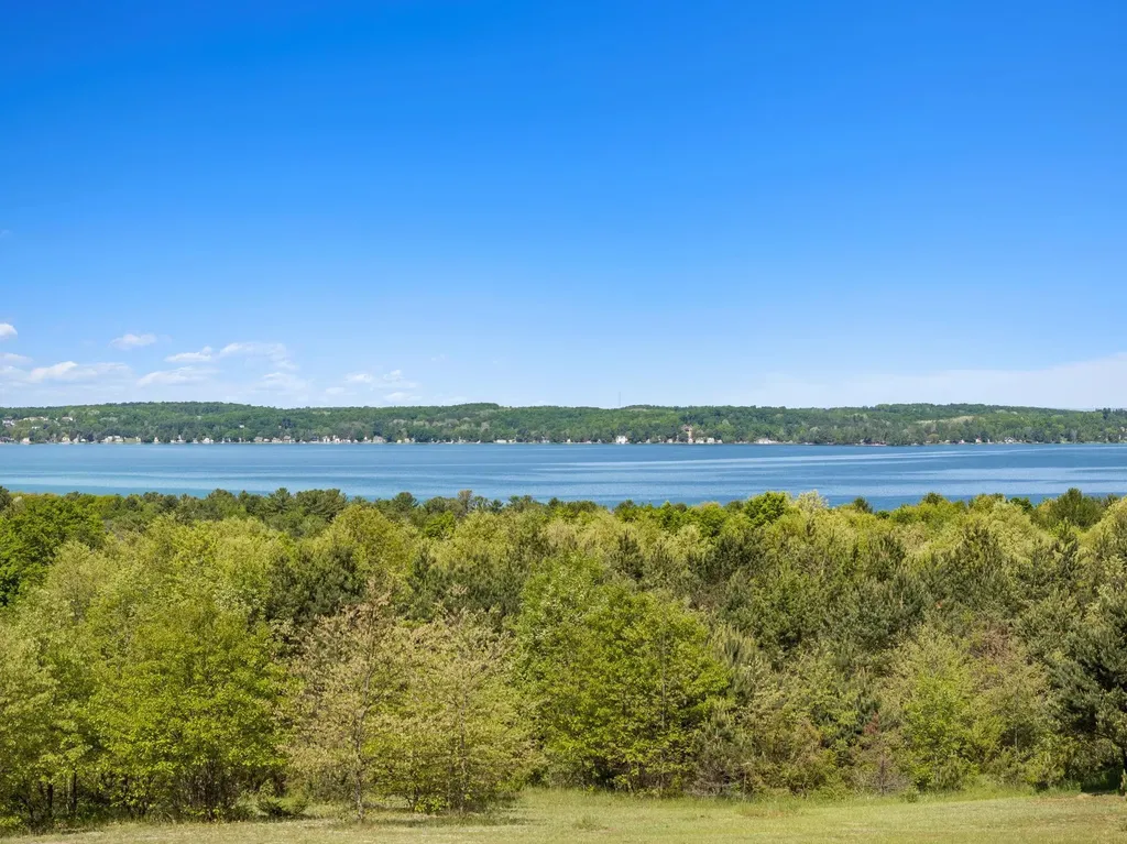 9065 Windigo Trail Helena Township MI 49612