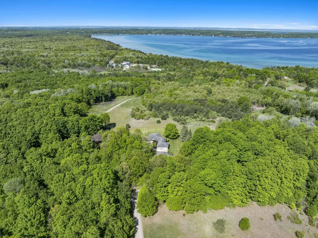 9065 Windigo Trail Helena Township MI 49612