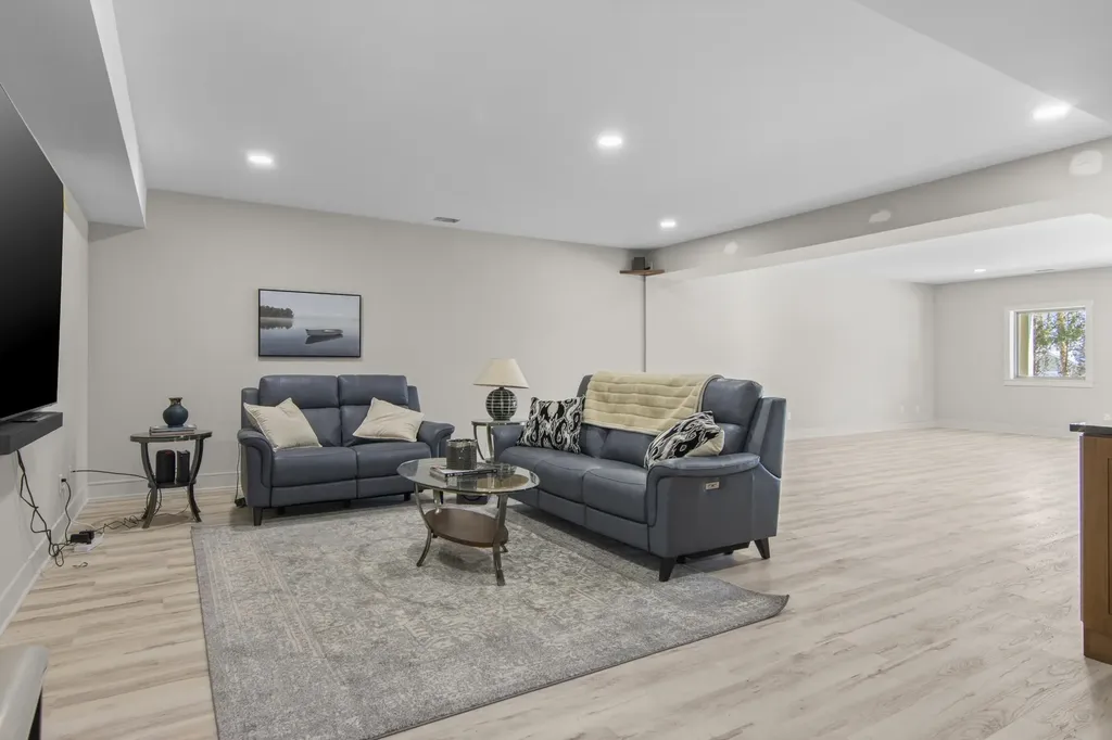 766 N Waypoint Circle Suttons Bay Township MI 49682