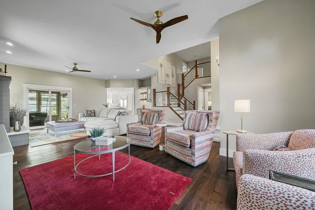 9546 Eastridge Drive Peninsula Township MI 49686