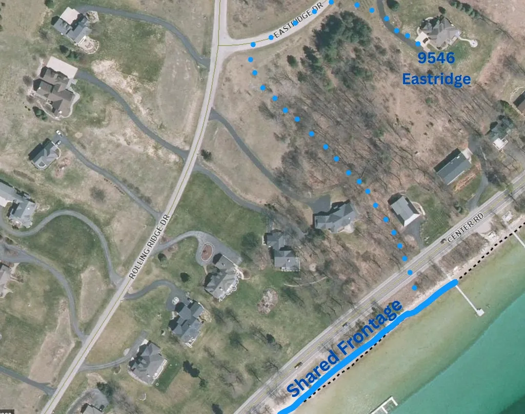 9546 Eastridge Drive Peninsula Township MI 49686