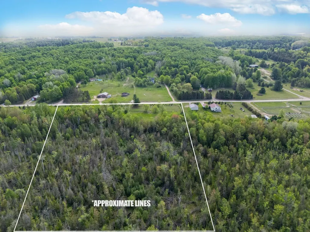 000 Bennett Road Acme Township MI 49690