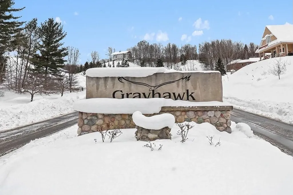 4885 Grayhawk Boulevard Garfield Charter Township MI 49684