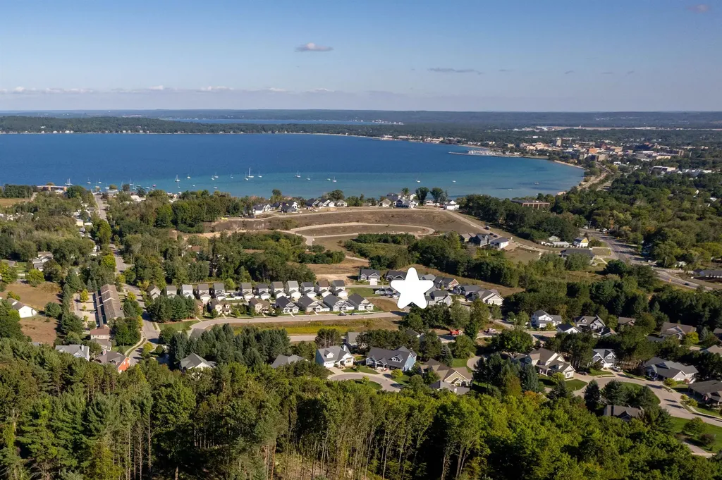 11613 Whittington Street Traverse City City MI 49684