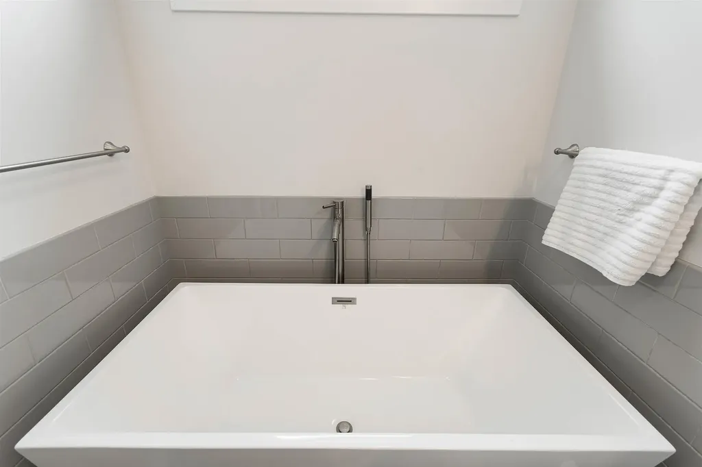11613 Whittington Street Traverse City City MI 49684