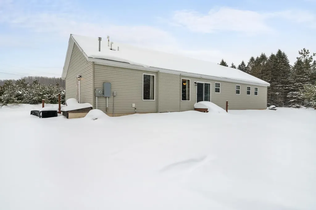 433 Alexander Road Corwith Township MI 49795