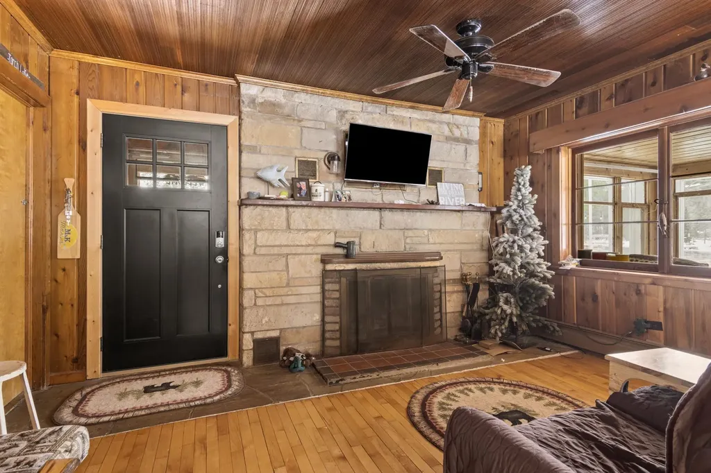 14221 Torch River Road Milton Township MI 49676