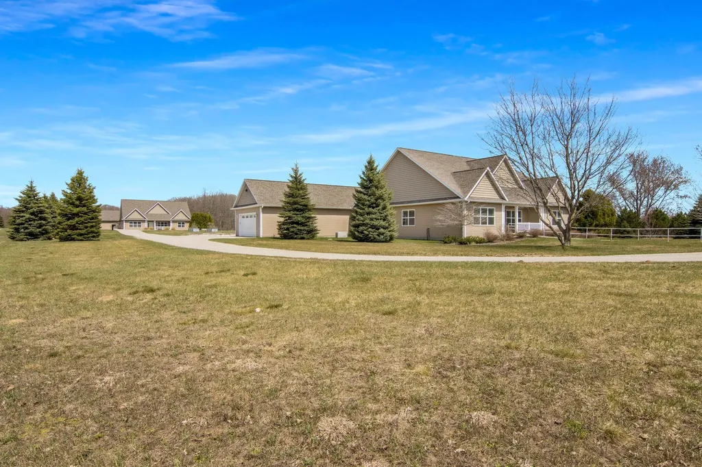 3205 Supply Road East Bay Township MI 49686