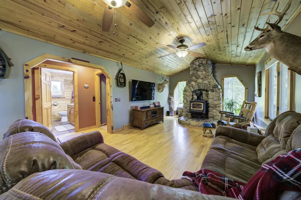 2625 Walton Road Paradise Township MI 49649