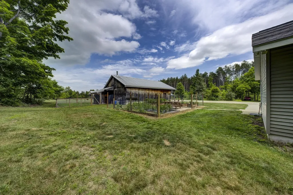 2625 Walton Road Paradise Township MI 49649