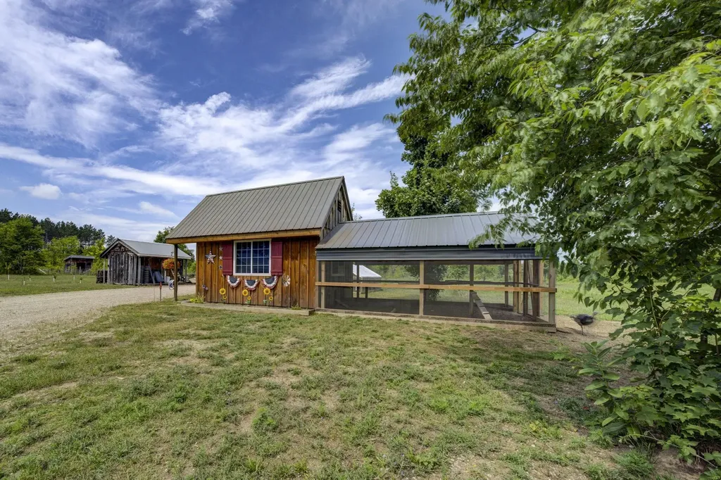 2625 Walton Road Paradise Township MI 49649