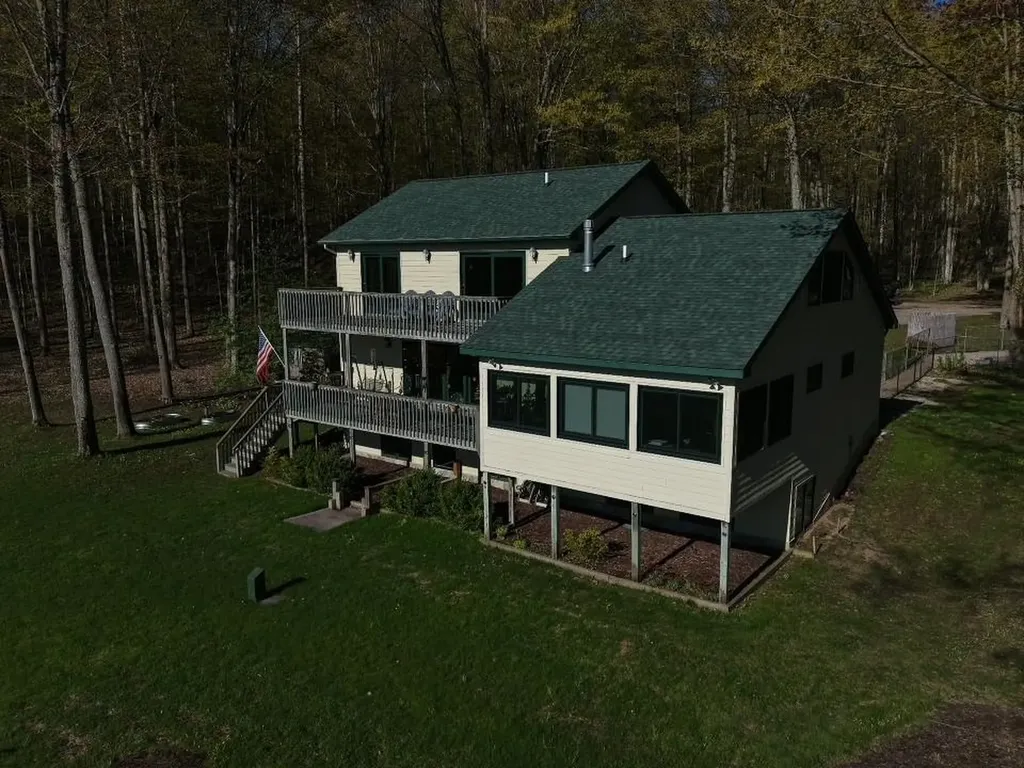 420 W Beech Bark Trail Kasson Township MI 49664