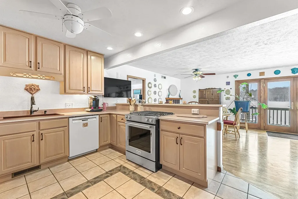 420 W Beech Bark Trail Kasson Township MI 49664