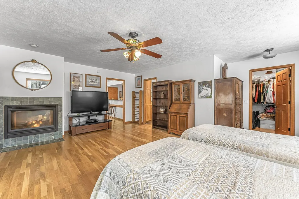 420 W Beech Bark Trail Kasson Township MI 49664