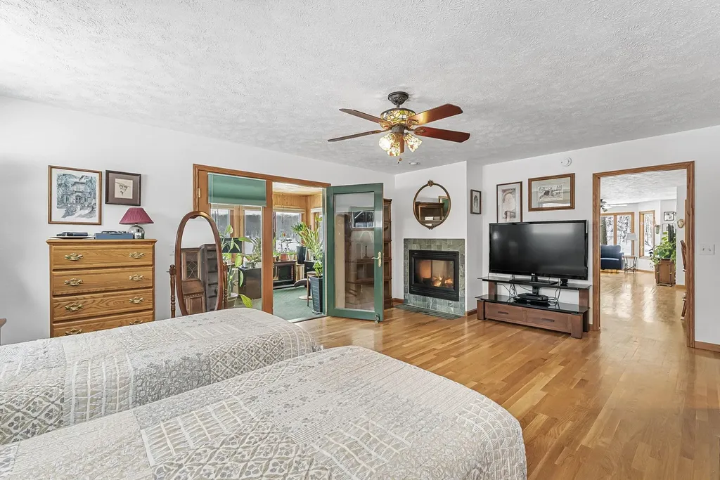 420 W Beech Bark Trail Kasson Township MI 49664