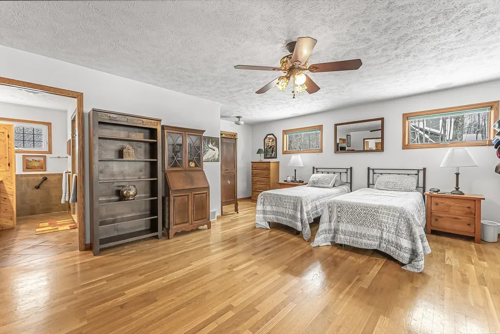 420 W Beech Bark Trail Kasson Township MI 49664