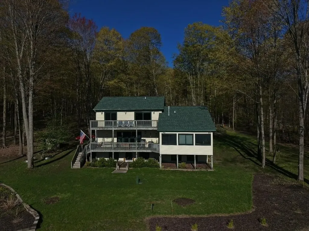 420 W Beech Bark Trail Kasson Township MI 49664