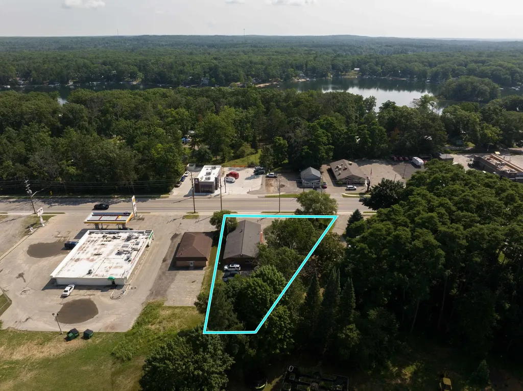 695 N 1st Street Harrison City MI 48625