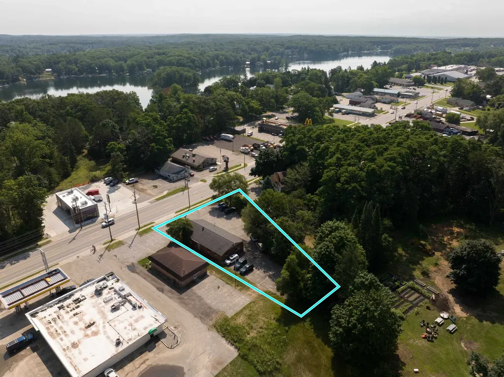 695 N 1st Street Harrison City MI 48625