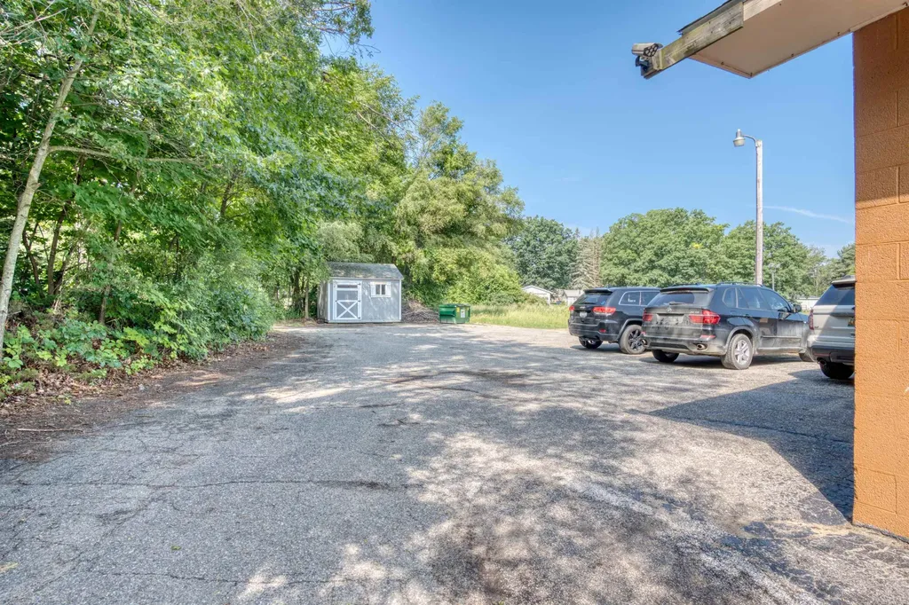 695 N 1st Street Harrison City MI 48625