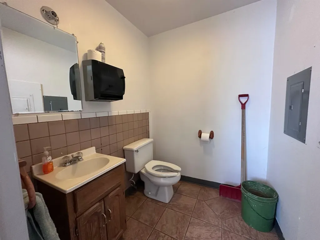 517 E Eighth Street Traverse City City MI 49686