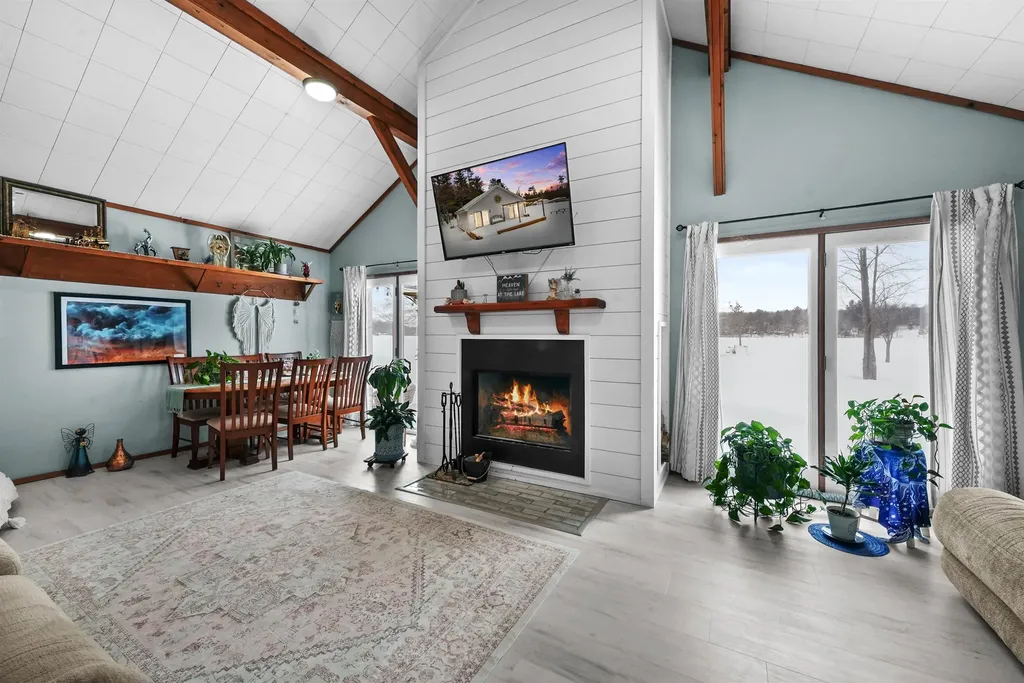2183 N Manitou Trail Caldwell Township MI 49651