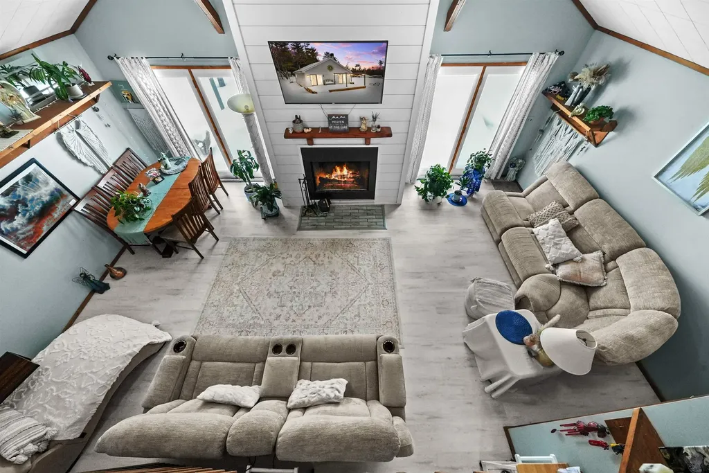 2183 N Manitou Trail Caldwell Township MI 49651