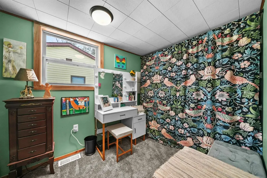 2183 N Manitou Trail Caldwell Township MI 49651