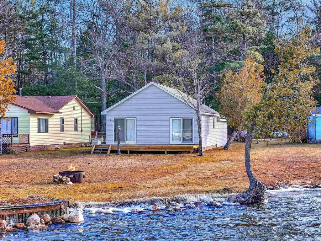 2183 N Manitou Trail Caldwell Township MI 49651