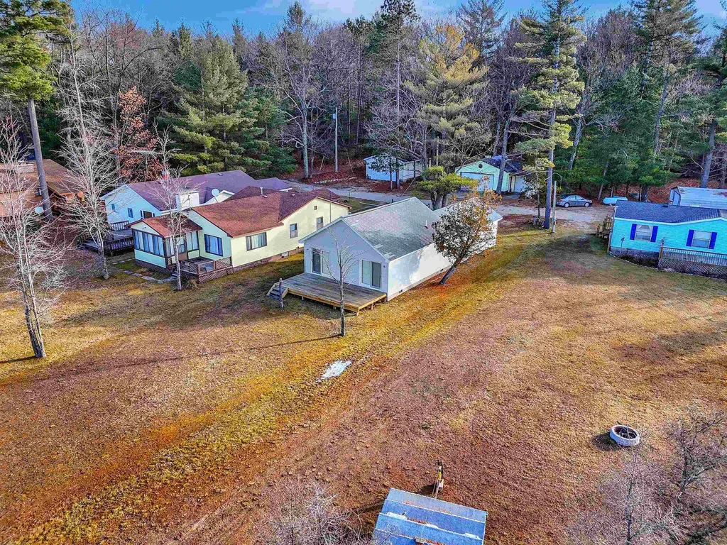 2183 N Manitou Trail Caldwell Township MI 49651