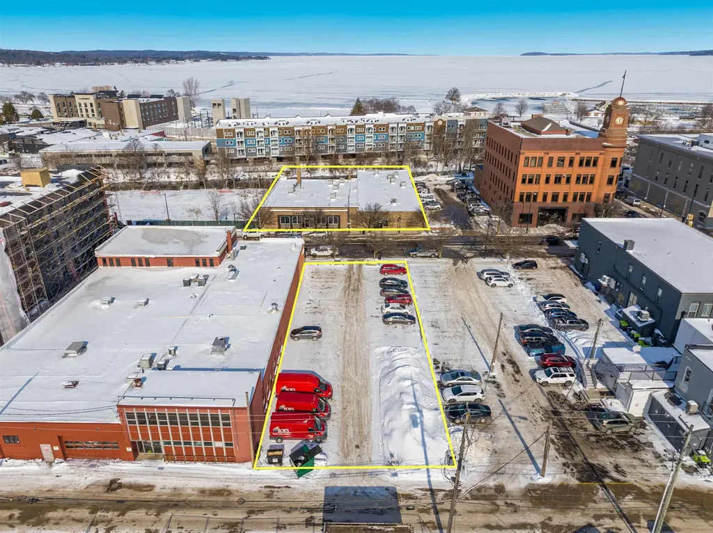116 W Front Street Traverse City City MI 49684